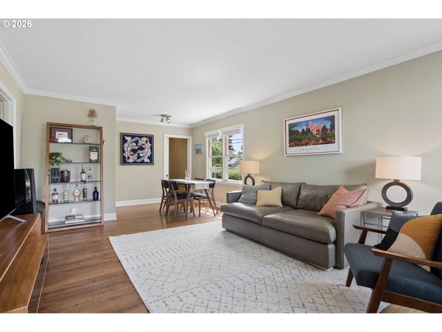 1206 Ne 75TH Ave, Portland, OR 97213