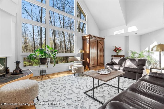 4279 Shadow Ridge, Okemos, MI 48864