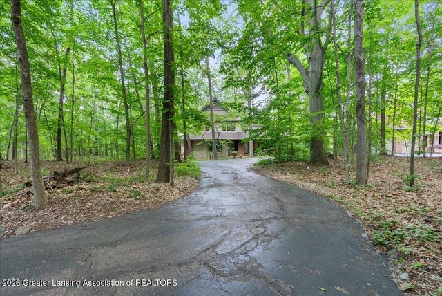 4279 Shadow Ridge, Okemos, MI 48864