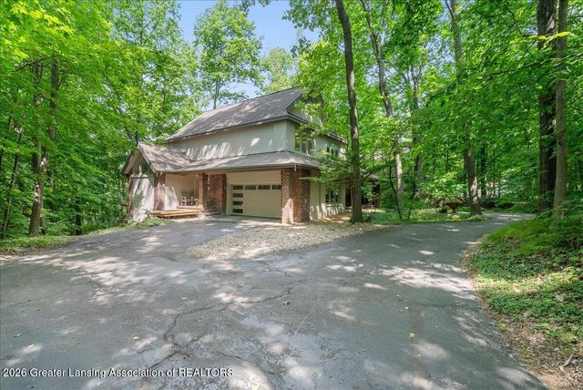 4279 Shadow Ridge, Okemos, MI 48864