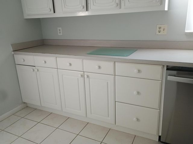 3 Colonial Club Drive 100, Boynton Beach, FL 33435