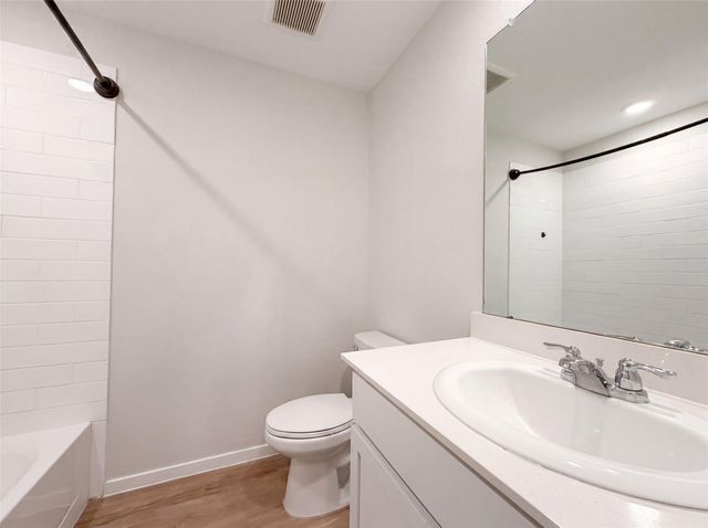 5118 Sunvalley Bend Drive, Katy, TX 77493