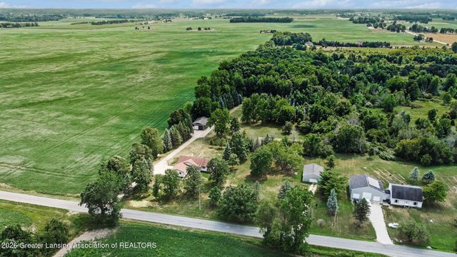 2145 E Willoughby Road, Mason, MI 48854