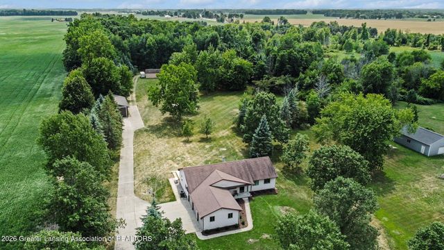 2145 E Willoughby Road, Mason, MI 48854