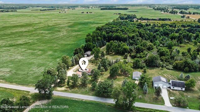 2145 E Willoughby Road, Mason, MI 48854