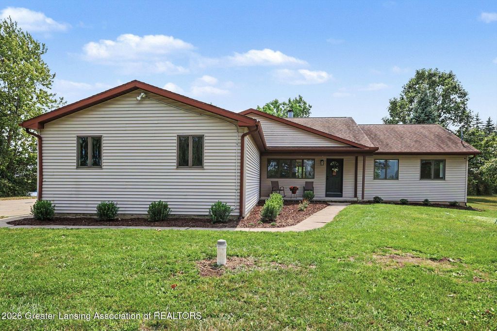 2145 E Willoughby Road, Mason, MI 48854