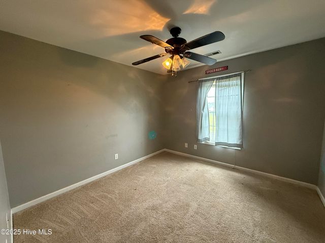 102 Maidens Court, Elizabeth City, NC 27909
