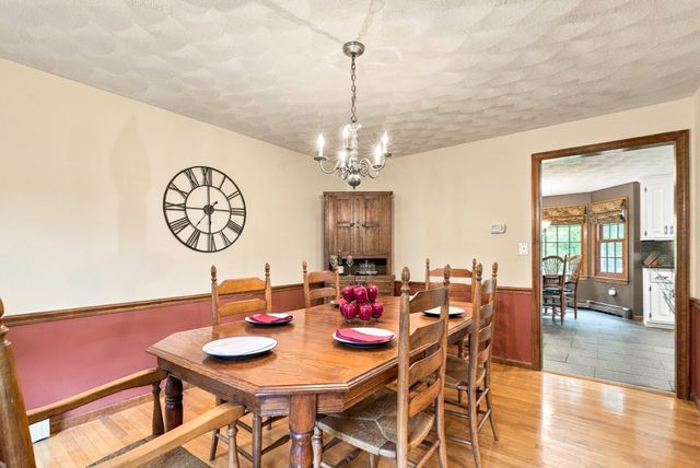 8 Joseph Rd, Hopkinton, MA 01748