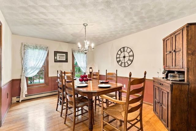 8 Joseph Rd, Hopkinton, MA 01748