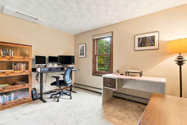 8 Joseph Rd, Hopkinton, MA 01748