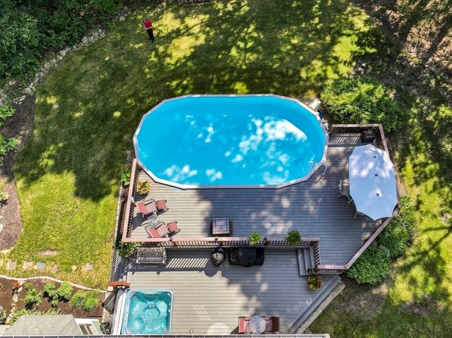 8 Joseph Rd, Hopkinton, MA 01748
