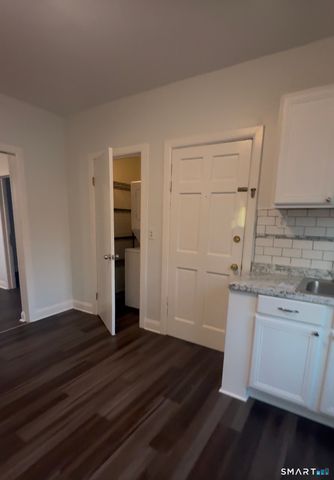 183 Ely Avenue 1, Norwalk, CT 06854