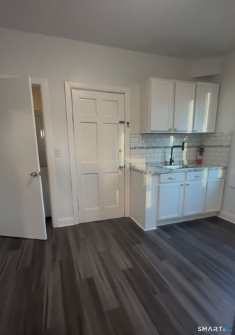 183 Ely Avenue 1, Norwalk, CT 06854