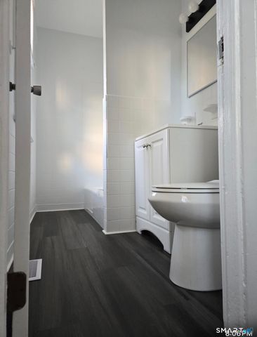 183 Ely Avenue 1, Norwalk, CT 06854