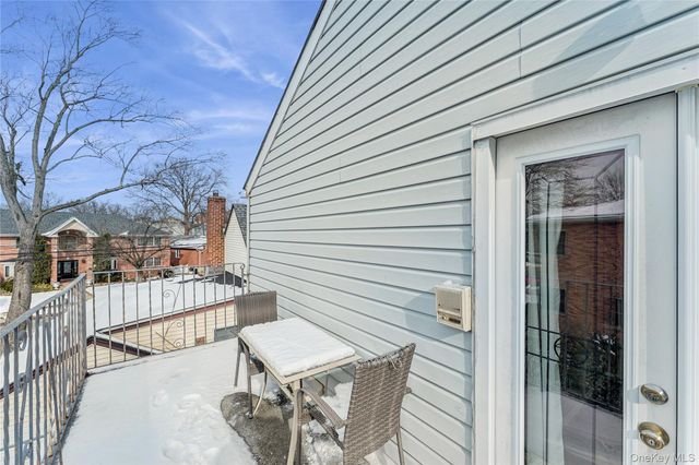 57-10 253rd Street, Little Neck, NY 11362