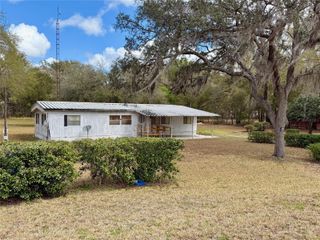 13329 SE 175TH STREET, Weirsdale, FL 32195