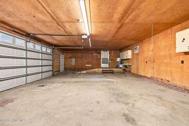 303 Harvey Circle, Grifton, NC 28530