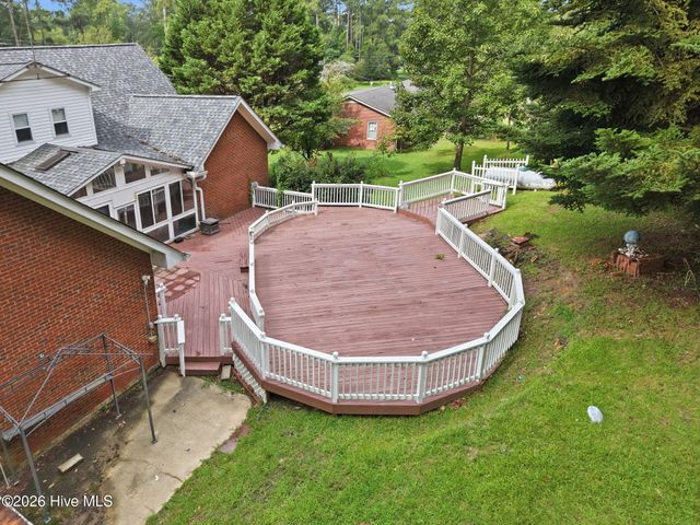 303 Harvey Circle, Grifton, NC 28530