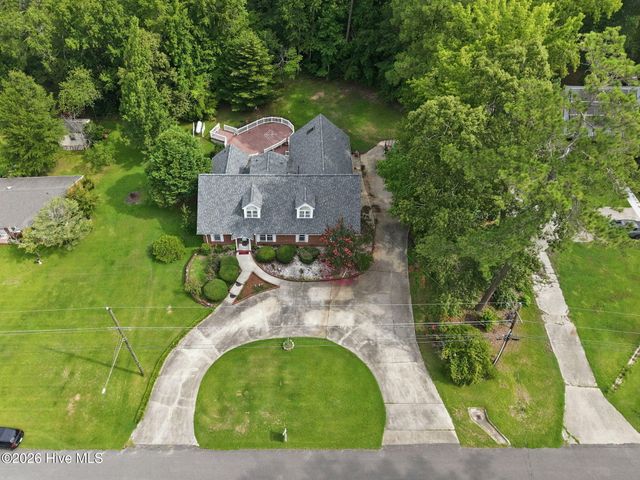 303 Harvey Circle, Grifton, NC 28530