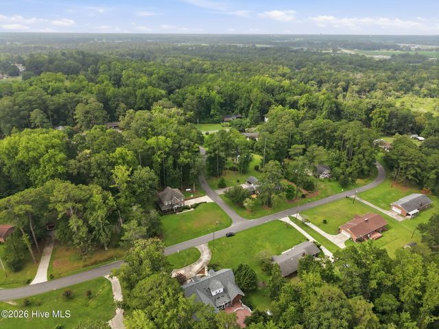 303 Harvey Circle, Grifton, NC 28530