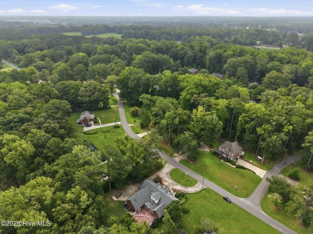 303 Harvey Circle, Grifton, NC 28530