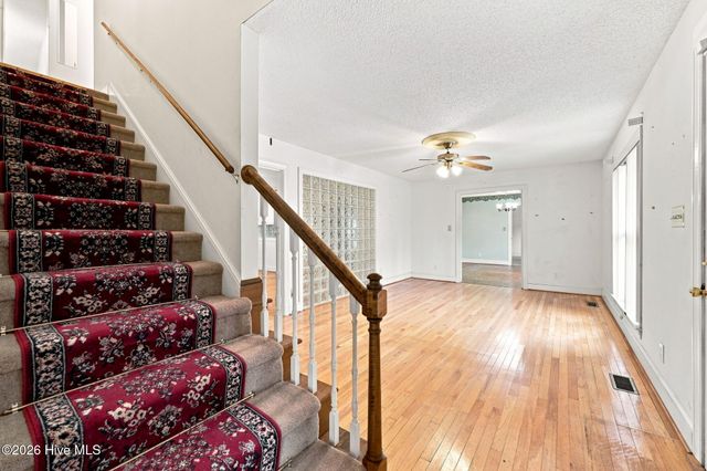303 Harvey Circle, Grifton, NC 28530