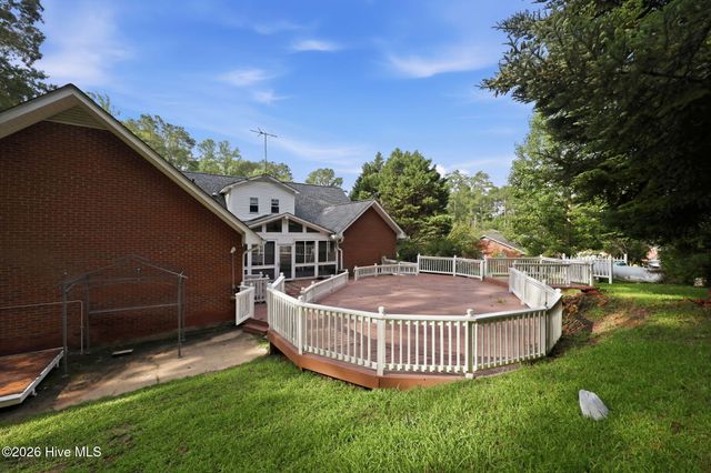 303 Harvey Circle, Grifton, NC 28530