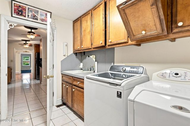 303 Harvey Circle, Grifton, NC 28530
