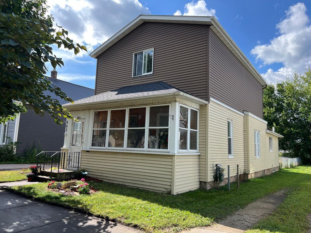 663 Dacota Street, Winona, MN 55987