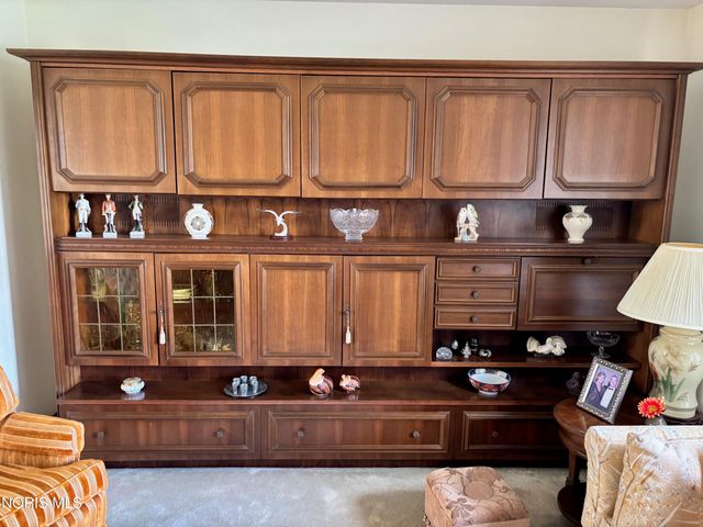 6901 Heather Cove Place, Maumee, OH 43537