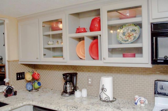 10114 Kirkvale Drive, Houston, TX 77089