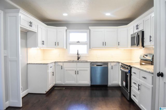 2032 GLEN DAVIS LANE, Oxford, AL 36203