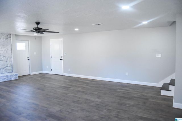 2032 GLEN DAVIS LANE, Oxford, AL 36203