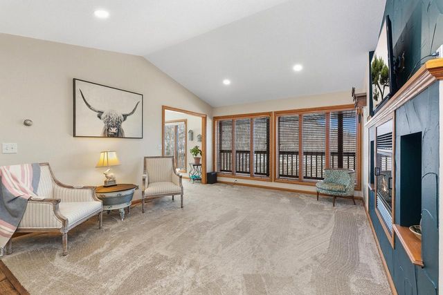 N946 Lauterbach ROAD, La Crosse, WI 54601