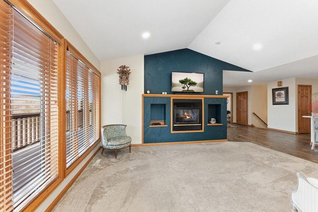 N946 Lauterbach ROAD, La Crosse, WI 54601