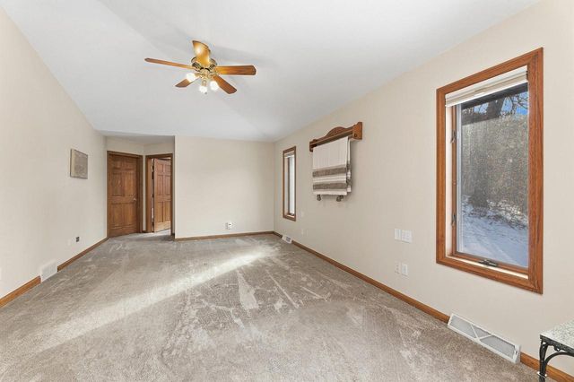 N946 Lauterbach ROAD, La Crosse, WI 54601