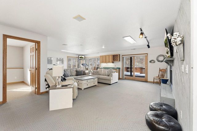 N946 Lauterbach ROAD, La Crosse, WI 54601