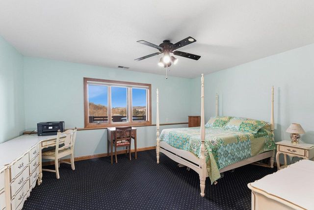 N946 Lauterbach ROAD, La Crosse, WI 54601