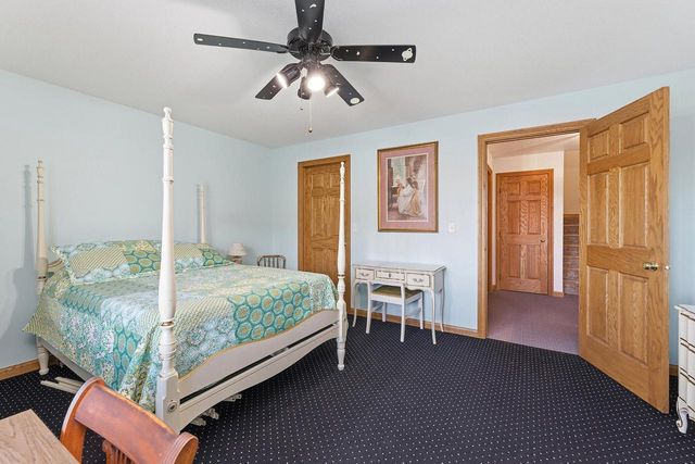 N946 Lauterbach ROAD, La Crosse, WI 54601