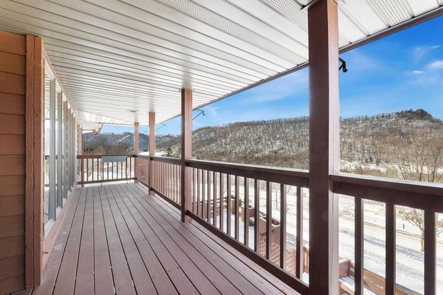 N946 Lauterbach ROAD, La Crosse, WI 54601