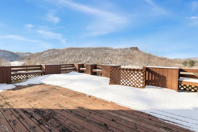 N946 Lauterbach ROAD, La Crosse, WI 54601