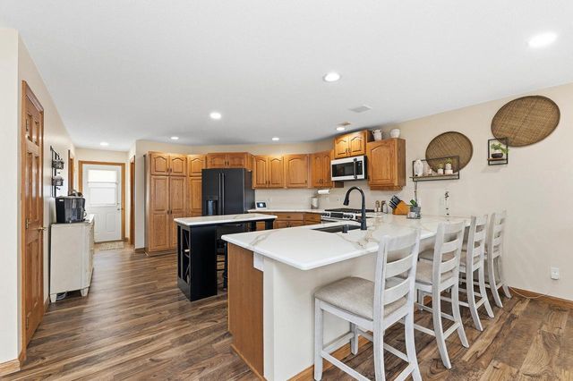 N946 Lauterbach ROAD, La Crosse, WI 54601