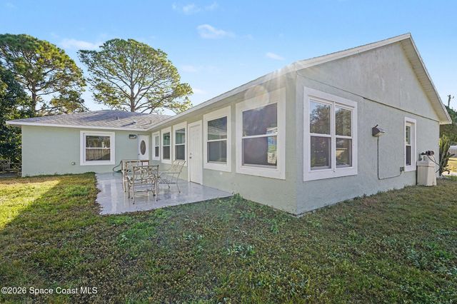 561 Carol Drive NE, Palm Bay, FL 32907