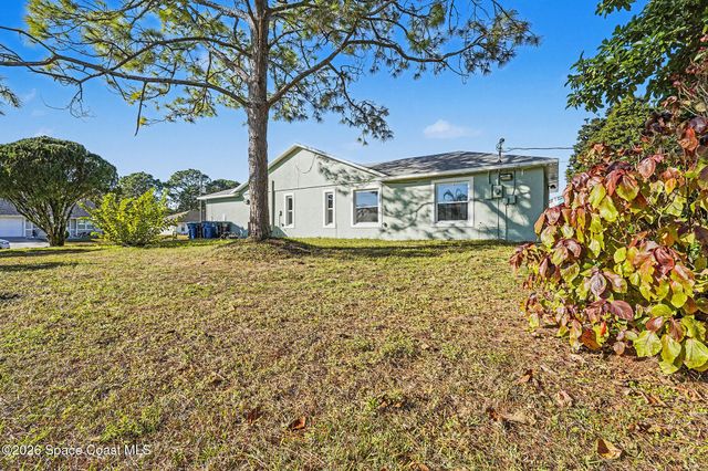 561 Carol Drive NE, Palm Bay, FL 32907