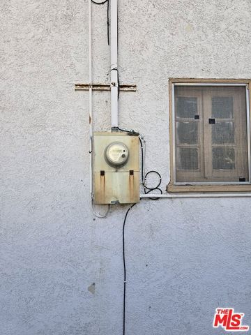 4461 W 61st Street, Los Angeles, CA 90043