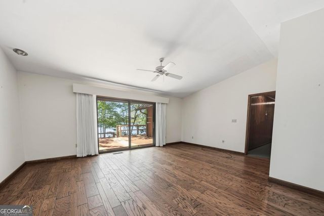 1041 Chieftian Way, White Plains, GA 30678