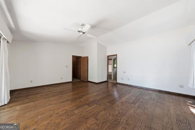1041 Chieftian Way, White Plains, GA 30678