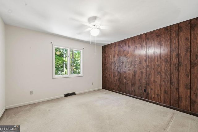 1041 Chieftian Way, White Plains, GA 30678
