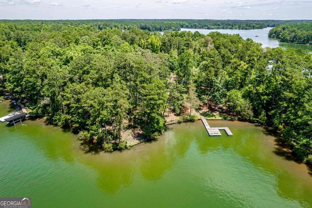 1041 Chieftian Way, White Plains, GA 30678