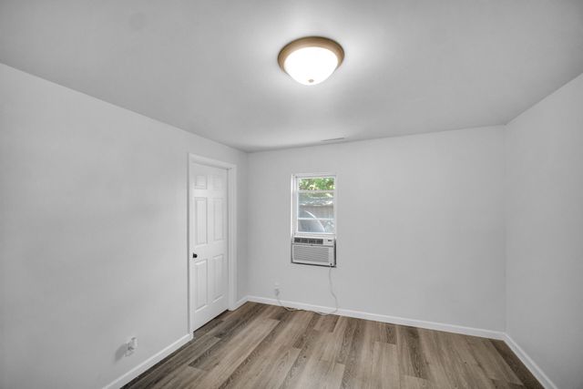 134 Halsted Street, Lowell, IN 46356